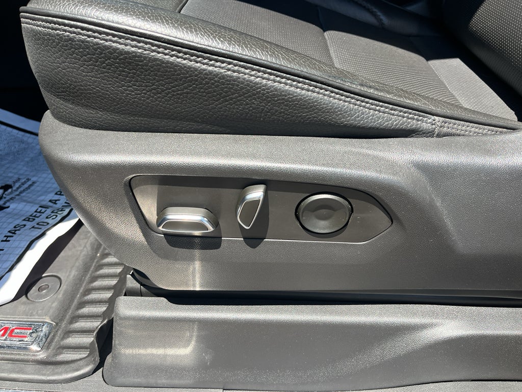 2022 GMC Sierra Denali