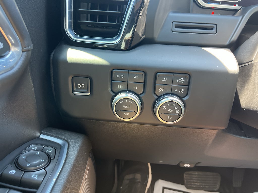 2022 GMC Sierra Denali