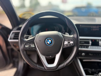 2022 BMW 3 series 330e xDrive