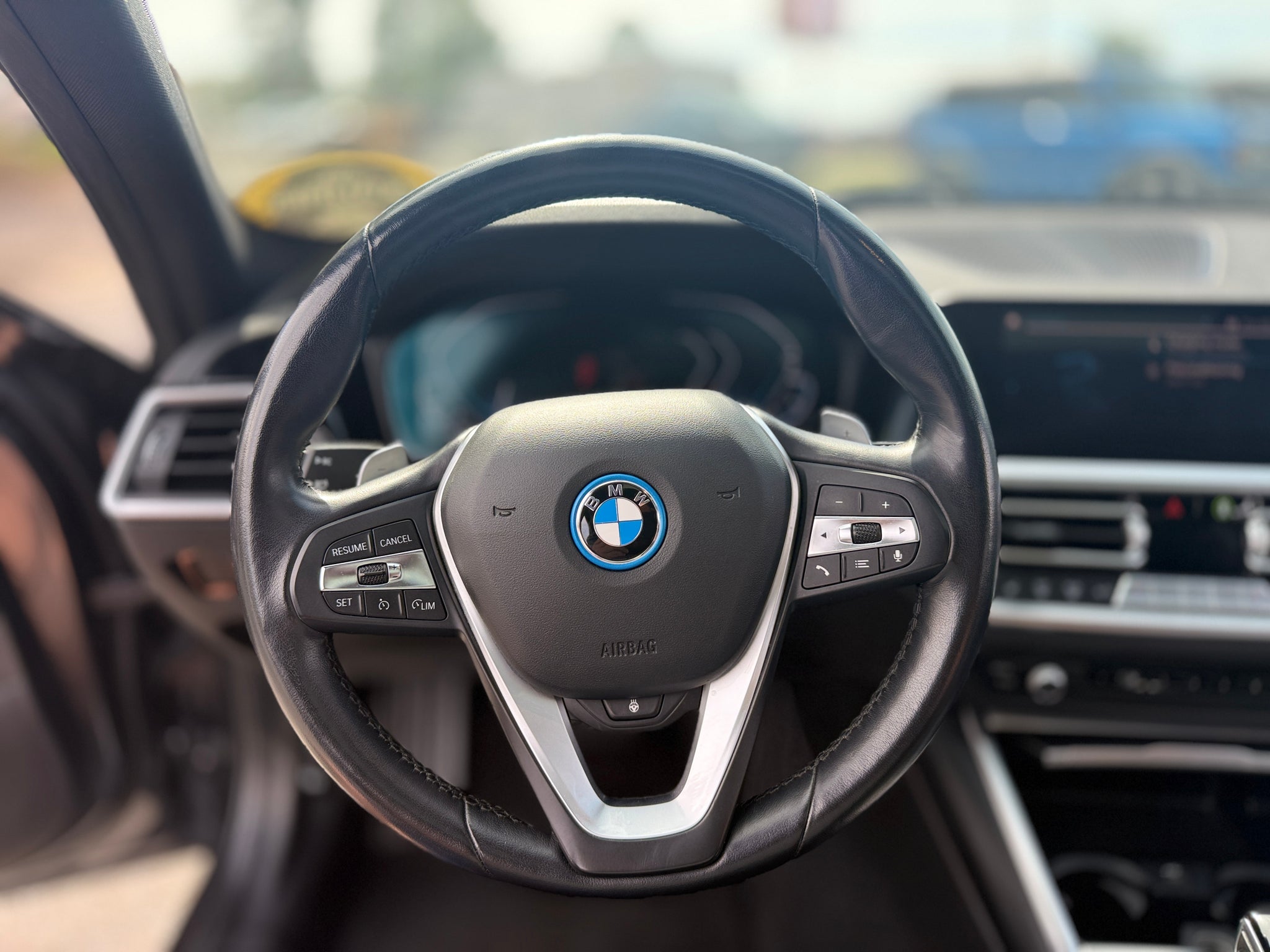 2022 BMW 3 series 330e xDrive