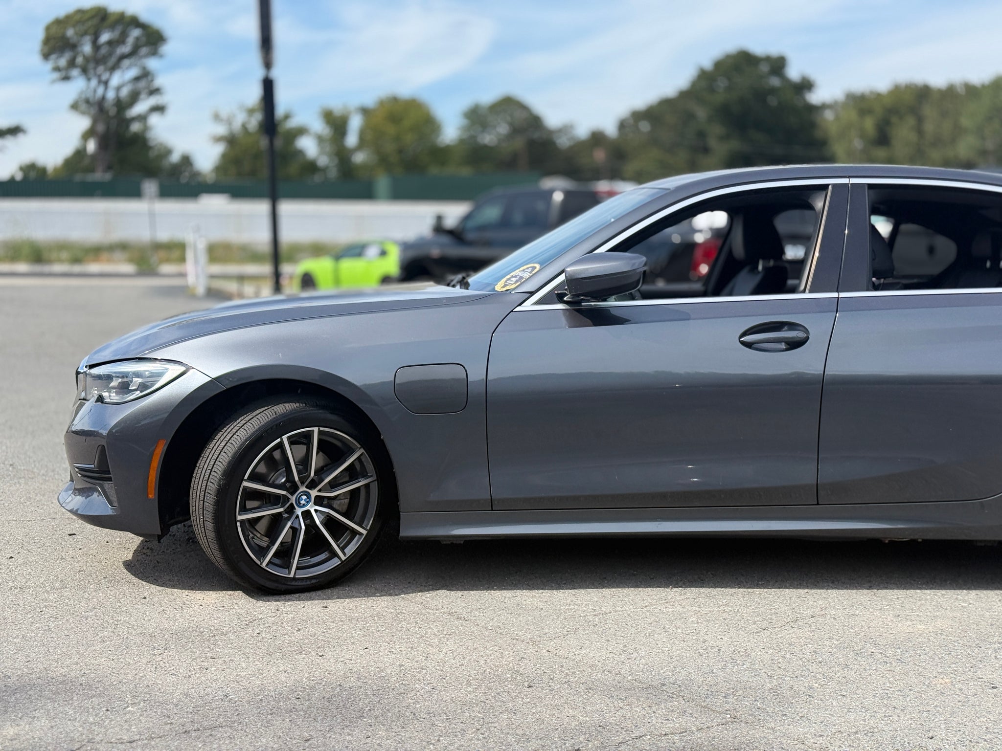 2022 BMW 3 series 330e xDrive