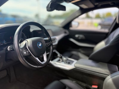 2022 BMW 3 series 330e xDrive