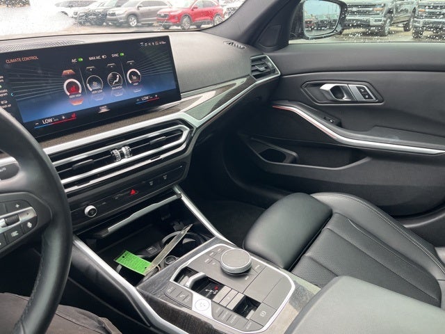 2023 BMW 3 Series 330i