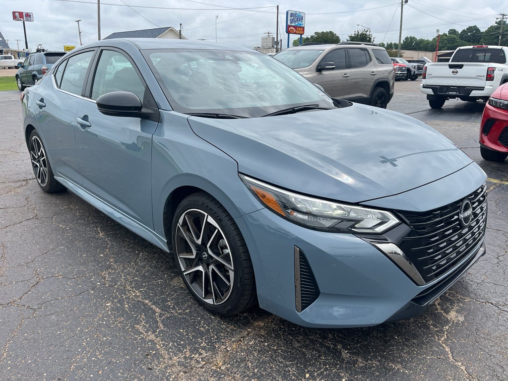 2025 Nissan Sentra SR