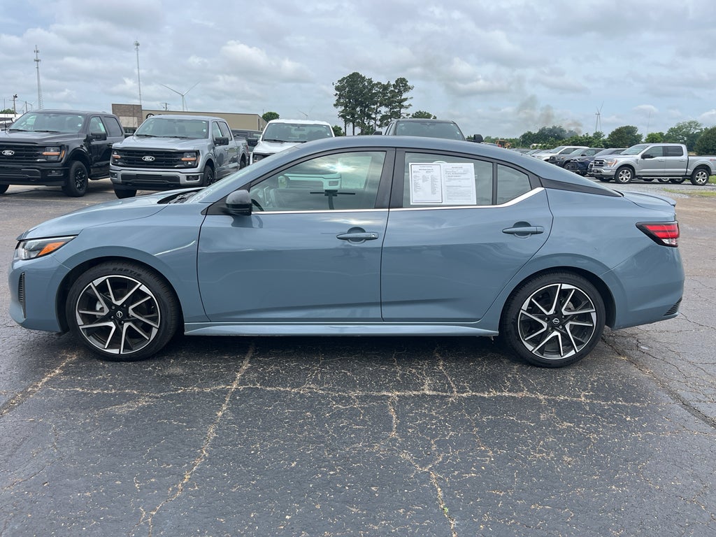 2025 Nissan Sentra SR