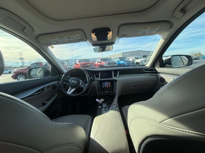 2023 INFINITI QX50 LUXE