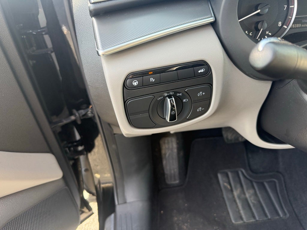 2023 INFINITI QX50 LUXE