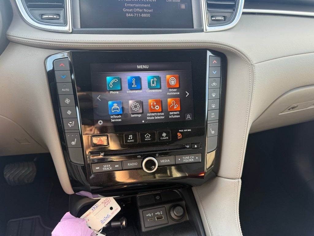 2023 INFINITI QX50 LUXE