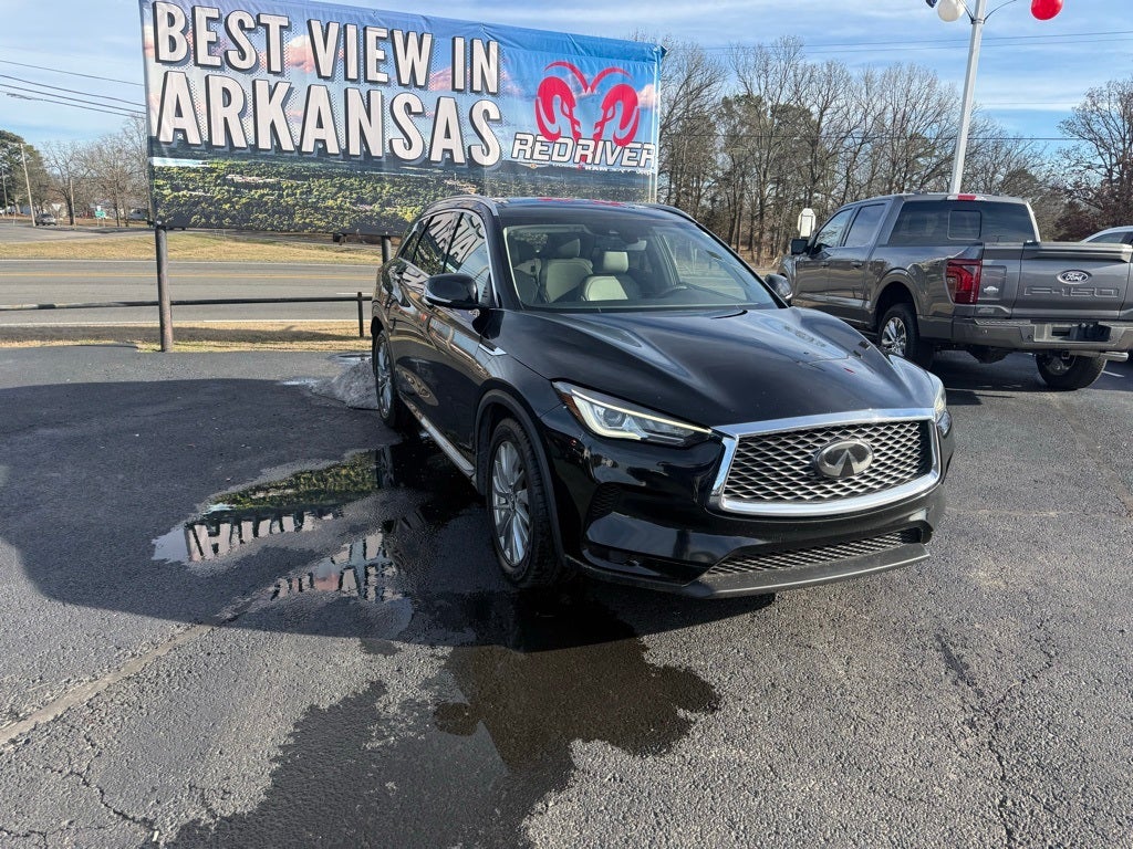 2023 INFINITI QX50 LUXE