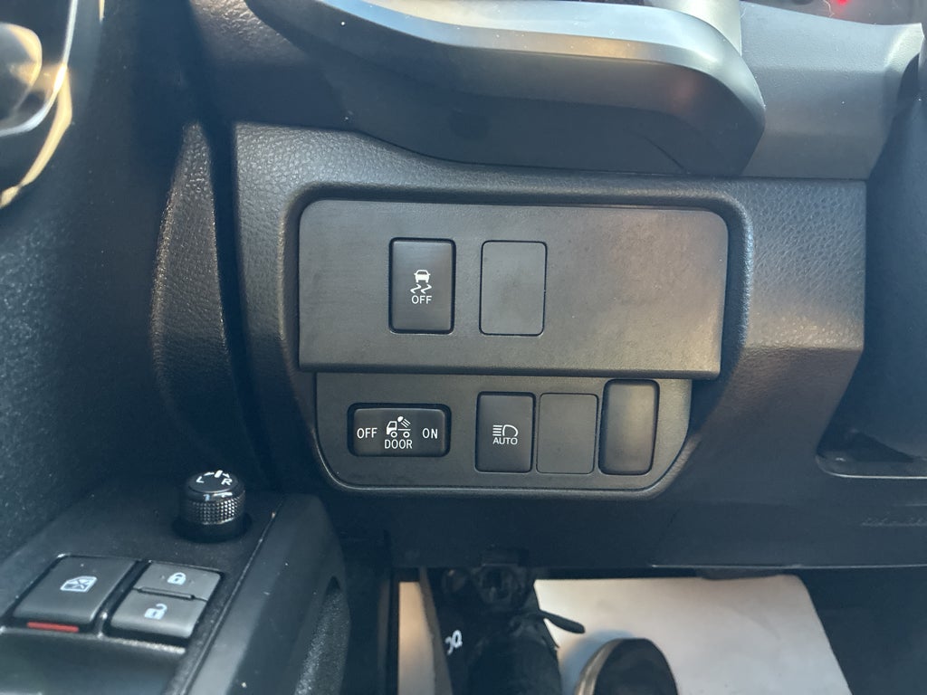 2023 Toyota Tacoma SR