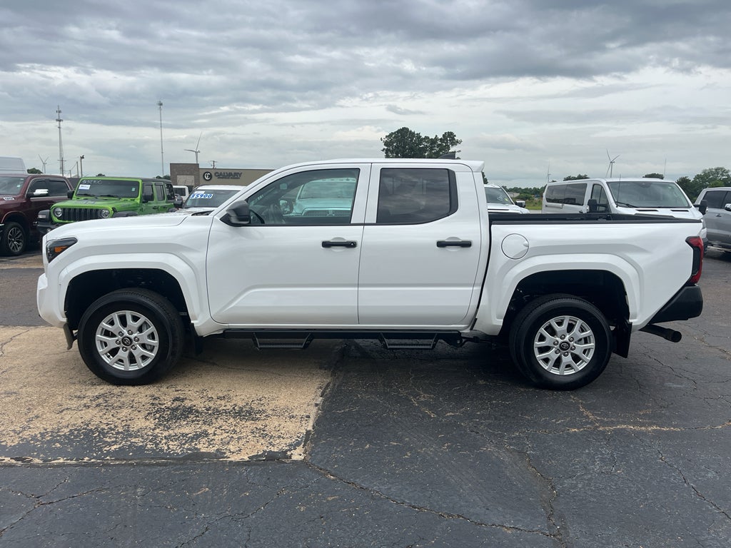 2024 Toyota Tacoma SR