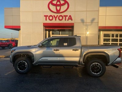 2026 Toyota Tacoma Hybrid TRD Off Road