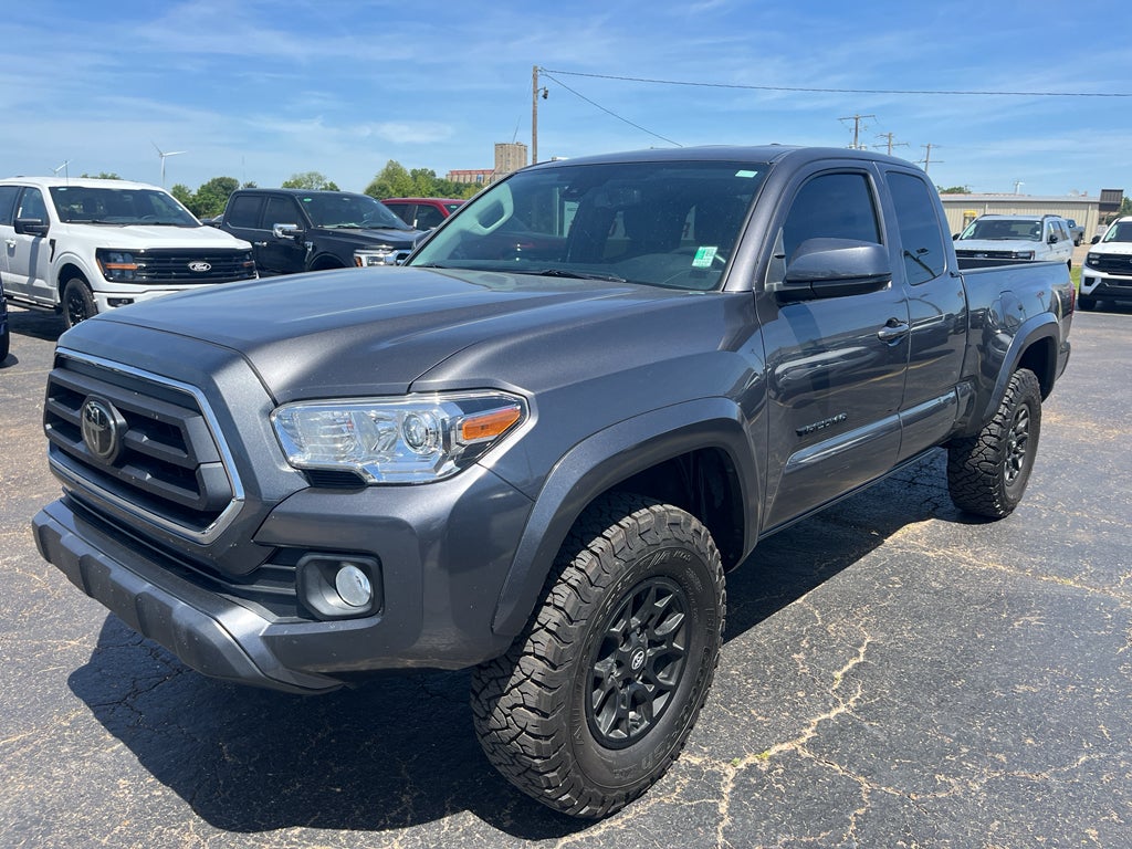 2022 Toyota Tacoma SR5