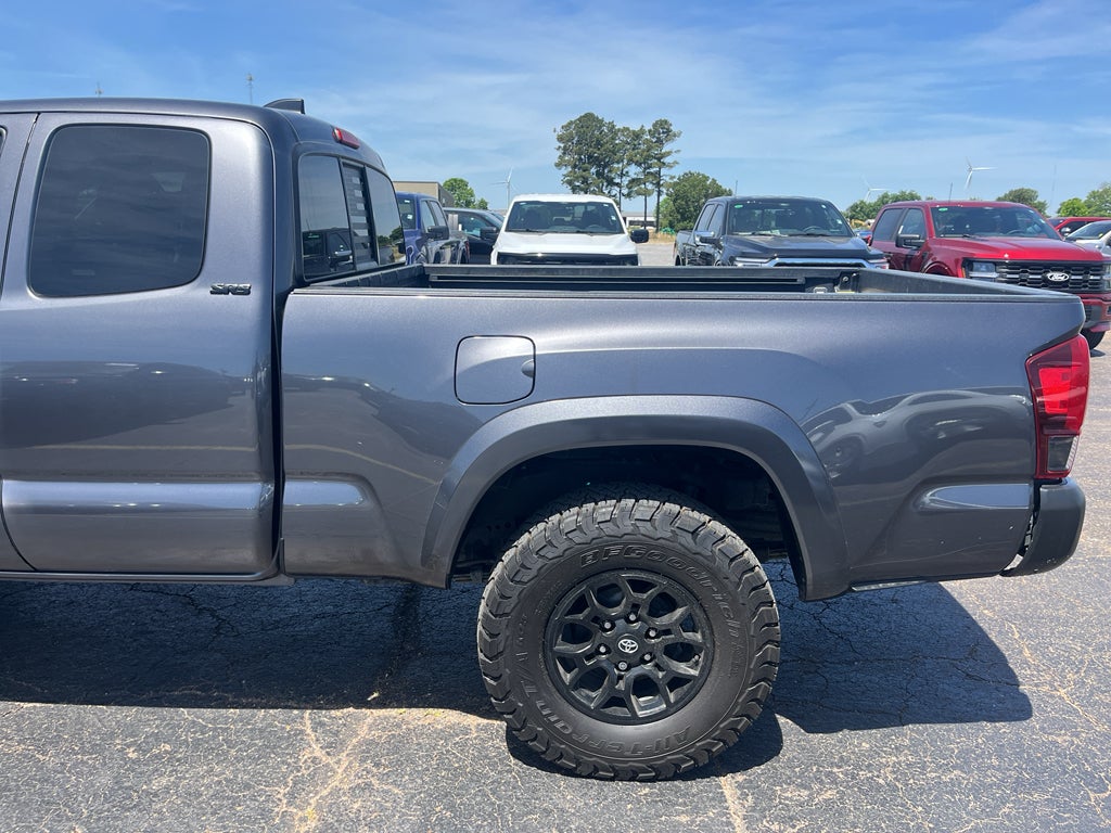 2022 Toyota Tacoma SR5