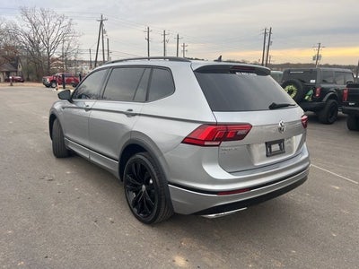 2021 Volkswagen Tiguan 2.0T SE R-Line Black