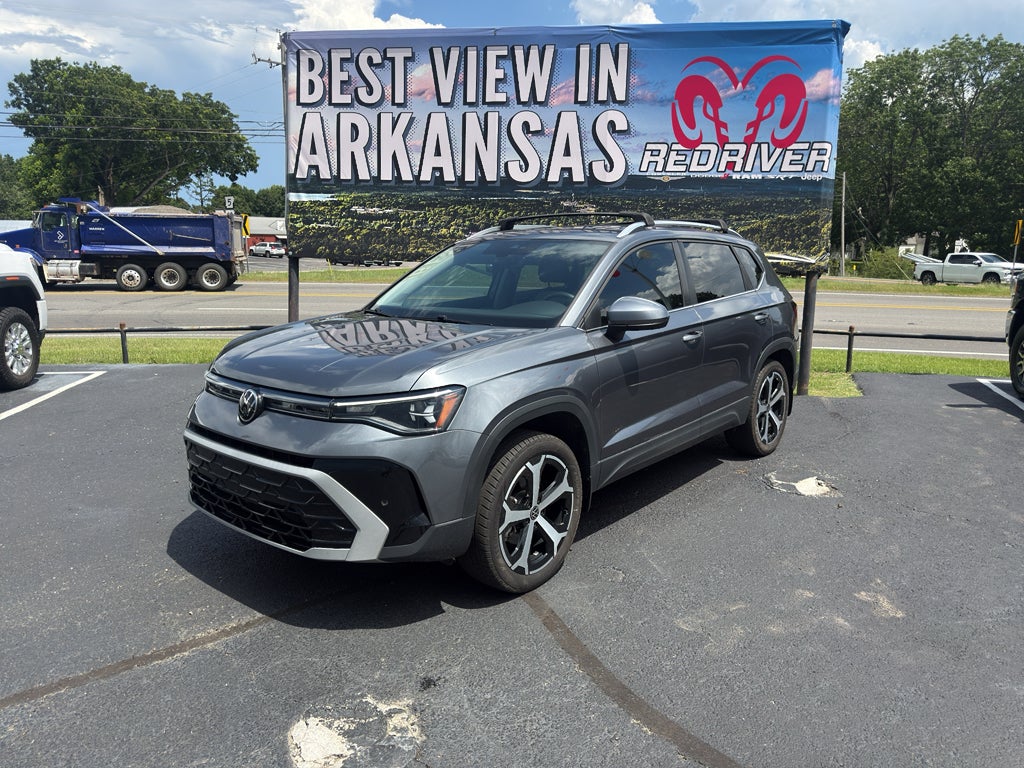 2025 Volkswagen Taos SEL