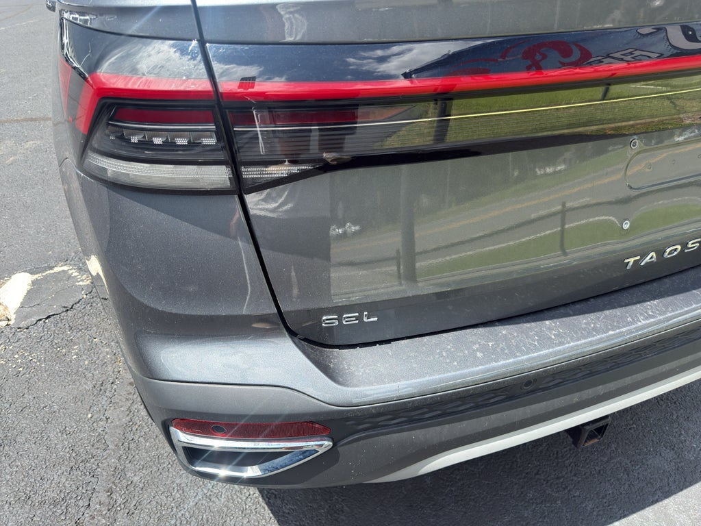 2025 Volkswagen Taos SEL