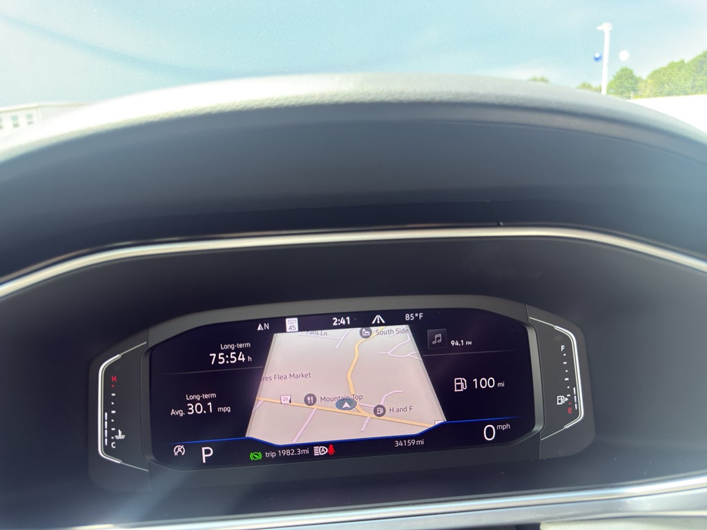 2025 Volkswagen Taos SEL