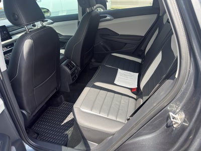 2025 Volkswagen Taos SEL