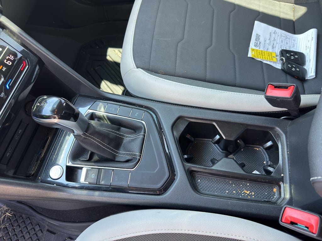 2025 Volkswagen Taos SE