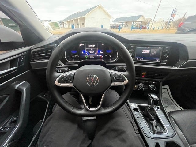 2024 Volkswagen Jetta 1.5T SE