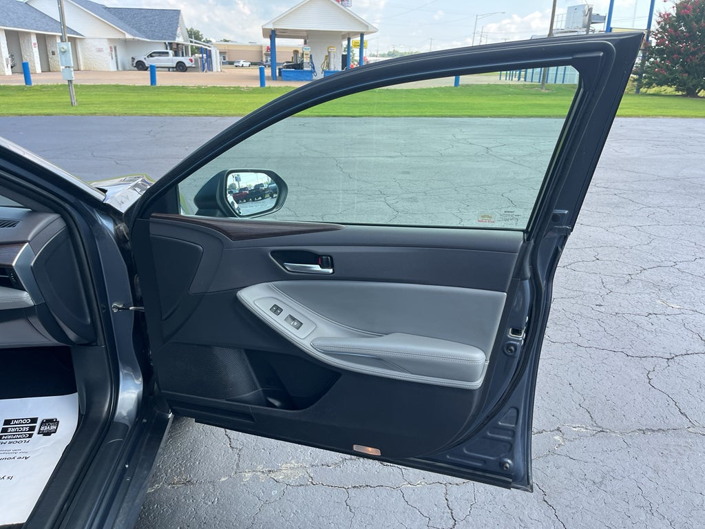 2019 Toyota Avalon XLE