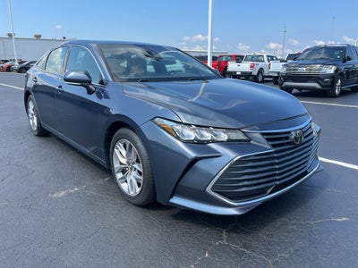 2019 Toyota Avalon XLE