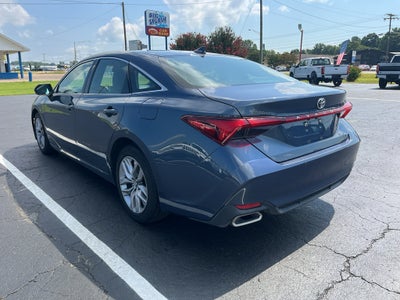 2019 Toyota Avalon XLE