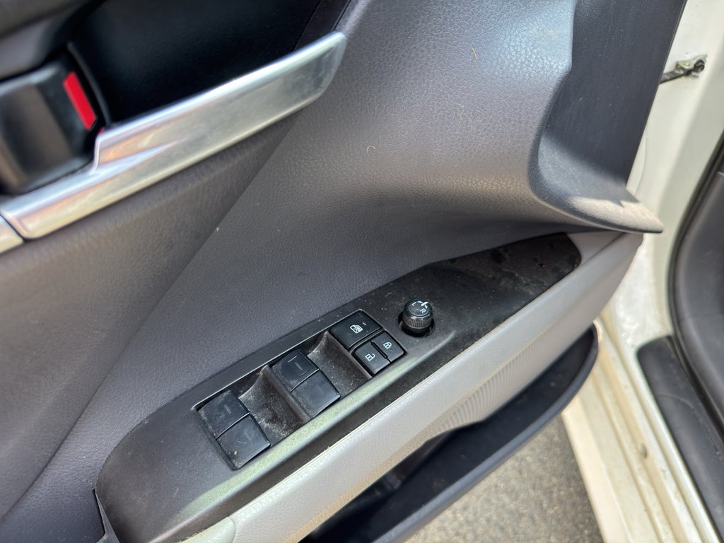 2023 Toyota Camry Hybrid Hybrid LE