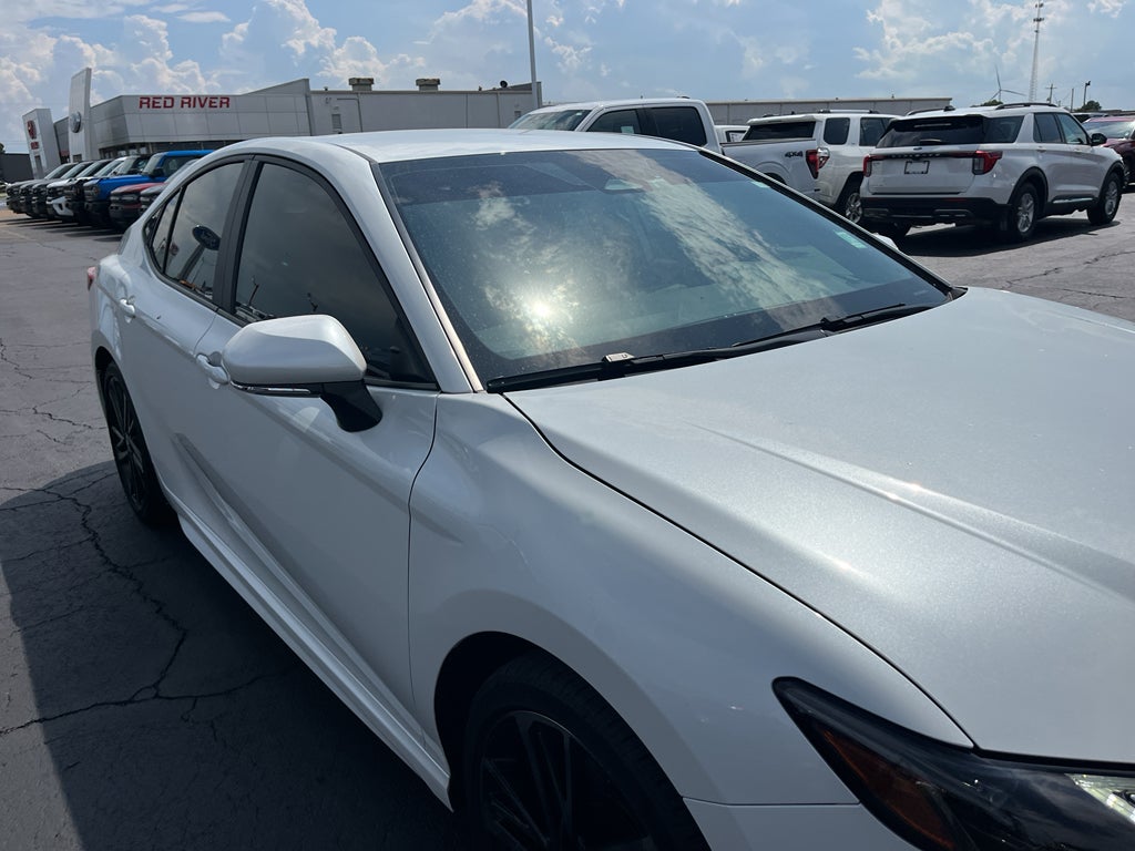 2025 Toyota Camry Hybrid XSE