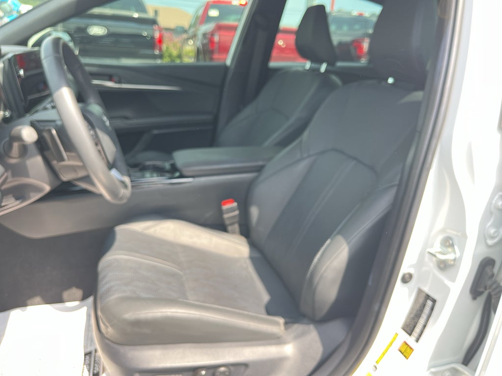 2025 Toyota Camry Hybrid XSE