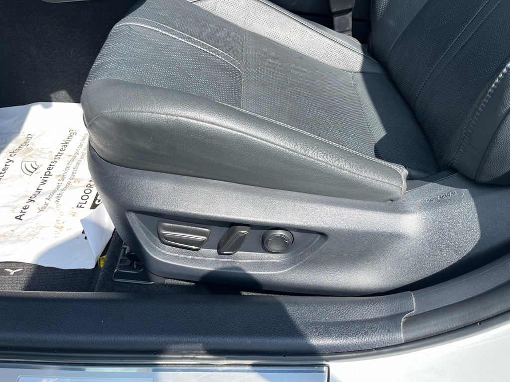 2025 Toyota Camry Hybrid XSE