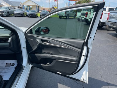 2025 Toyota Camry Hybrid XSE
