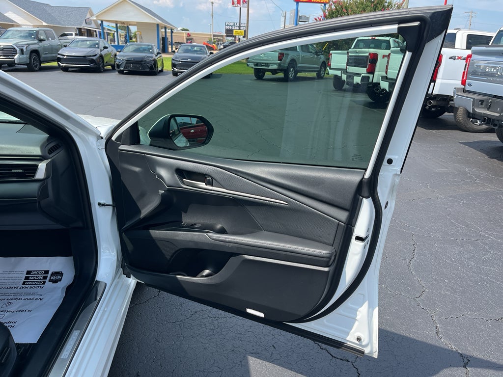 2025 Toyota Camry Hybrid XSE