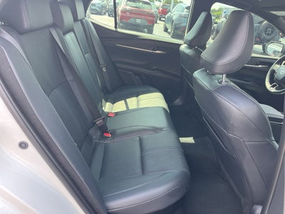2025 Toyota Camry Hybrid XSE