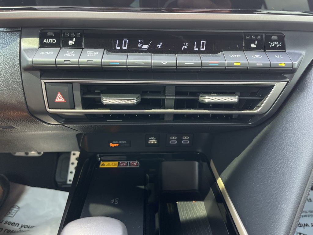 2025 Toyota Camry Hybrid XSE
