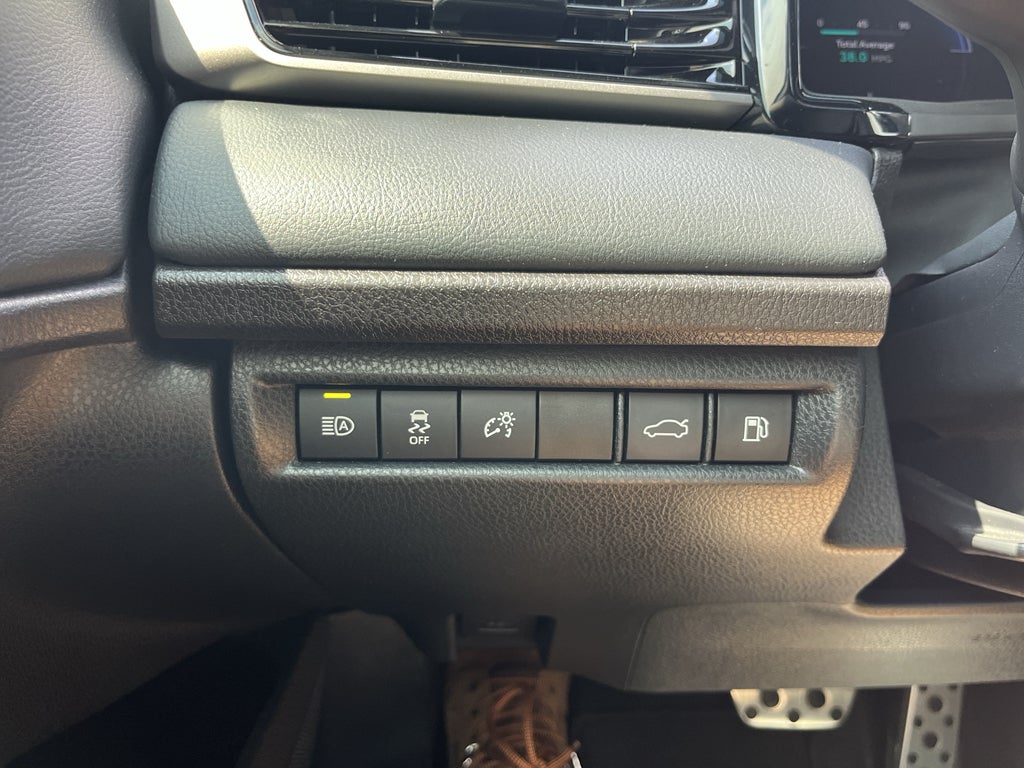 2025 Toyota Camry Hybrid XSE