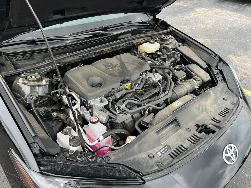 2025 Toyota Camry Hybrid SE