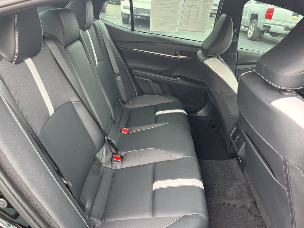 2025 Toyota Camry Hybrid SE