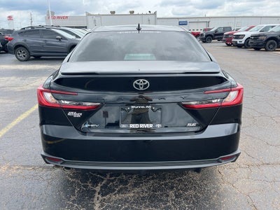 2025 Toyota Camry Hybrid SE