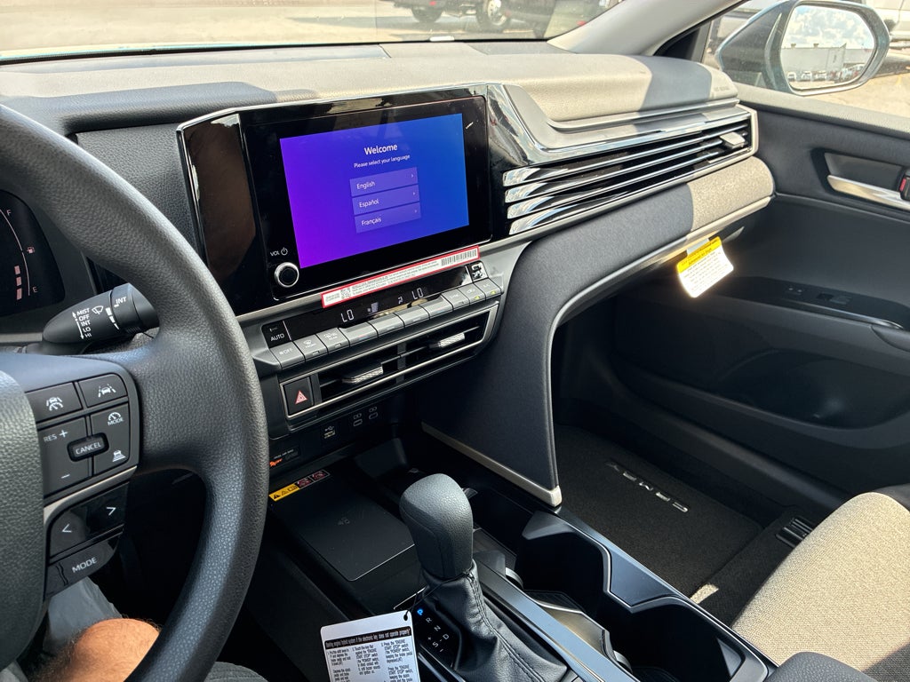 2026 Toyota Camry Hybrid LE