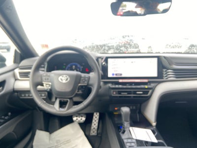 2026 Toyota Camry Hybrid SE