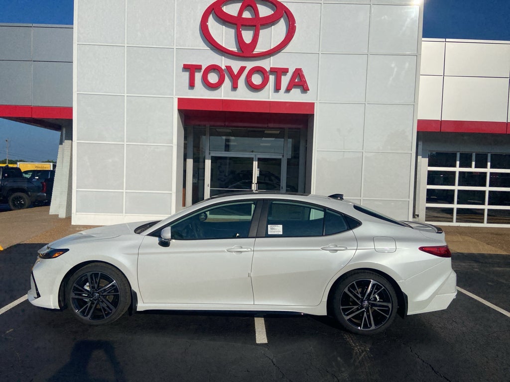 2026 Toyota Camry Hybrid XSE