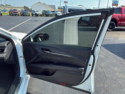 2026 Toyota Camry Hybrid SE