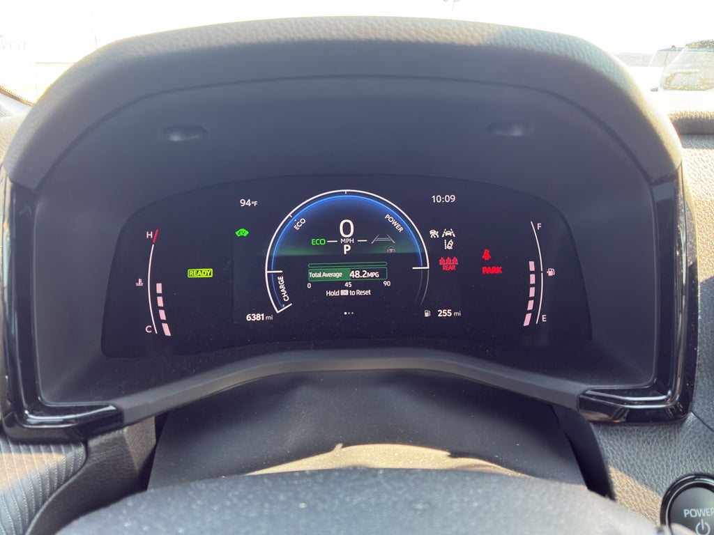2026 Toyota Camry Hybrid SE