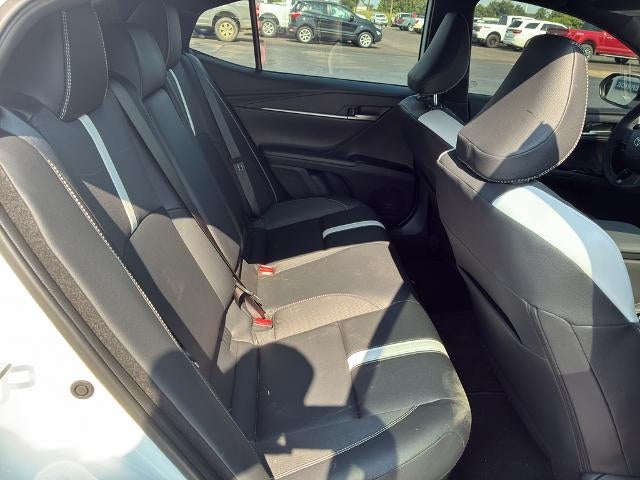 2026 Toyota Camry Hybrid SE