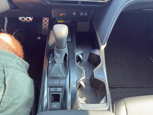 2026 Toyota Camry Hybrid SE