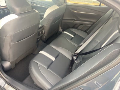 2026 Toyota Camry Hybrid SE