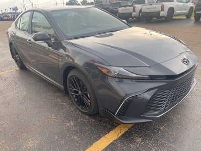 2026 Toyota Camry Hybrid SE
