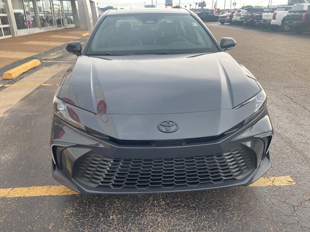 2026 Toyota Camry Hybrid SE